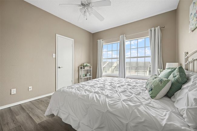 Spacious primary bedroom. | Image 15