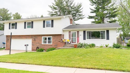 2023 Williamsburg Place, Janesville, WI, 53548 | Card Image