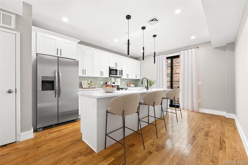 463 W 143rd St, New York, NY, 10031-6209 | Card Image