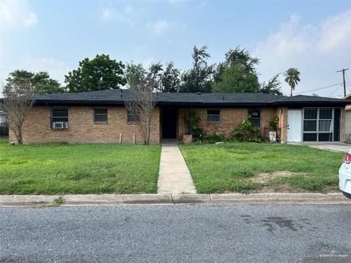 305 W Walnut Ave, Mcallen, TX, 78501-2160 | Card Image