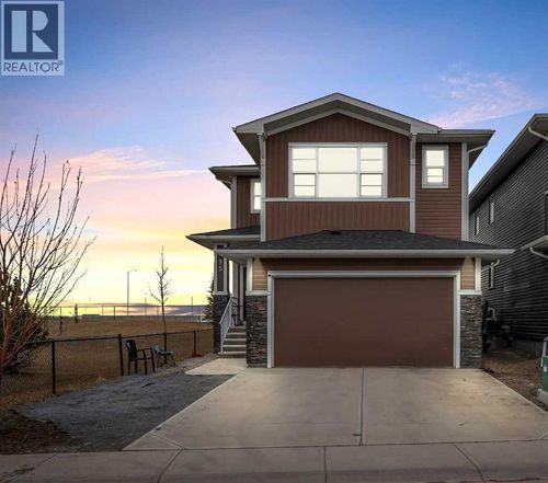 95 Redstone Hts Ne, Calgary, AB, T3N1P4 | Card Image