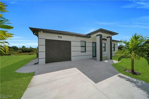 713 Roma Ave S, Lehigh Acres, FL, 33974-2521 | Card Image