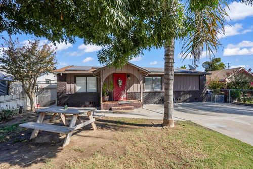 921 Atlantic Dr, Modesto, CA, 95358-5814 | Card Image