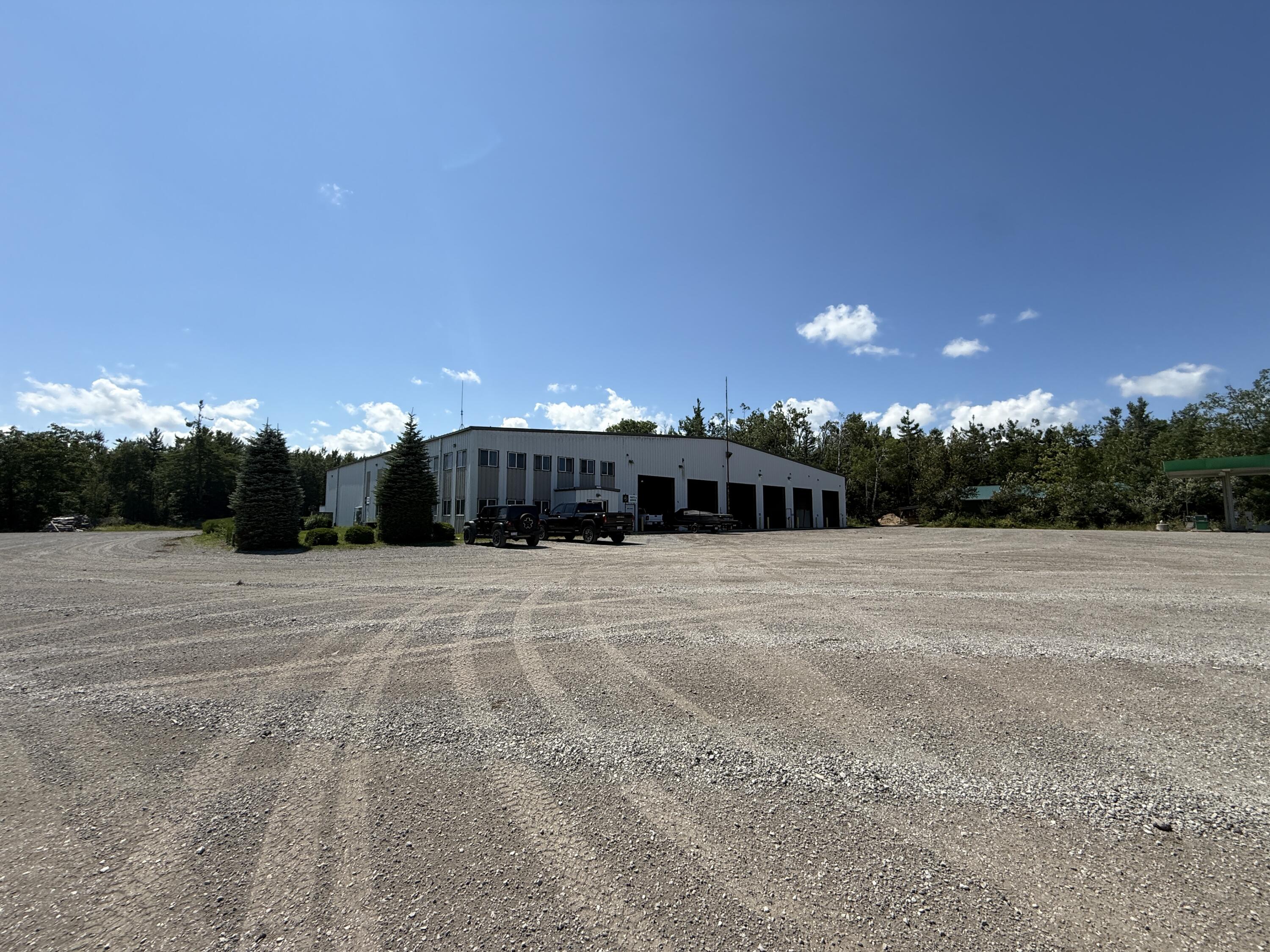 10027 M 32 W, Herron, MI 49744
