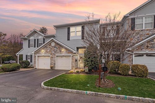 23 Hanna Ln, South Amboy, NJ, 08879-2926 | Card Image