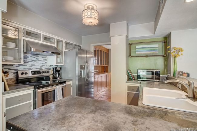 APT-44B - 8915 Datapoint Dr, Condo with 3 bedrooms, 3 bathrooms and null parking in San Antonio TX | Image 19