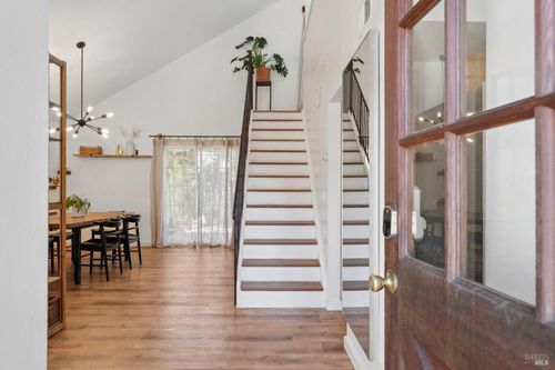 1460 Serpilio Way, Petaluma, CA, 94954-6613 | Card Image
