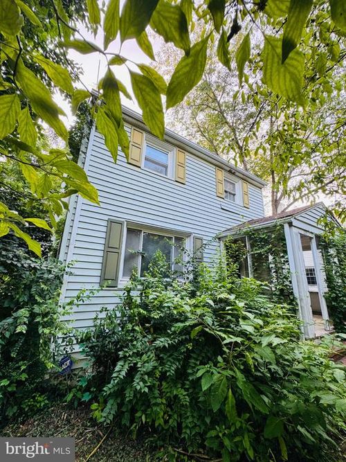 123 W Westmoreland Rd, FALLS CHURCH, VA, 22046-4036 | Card Image