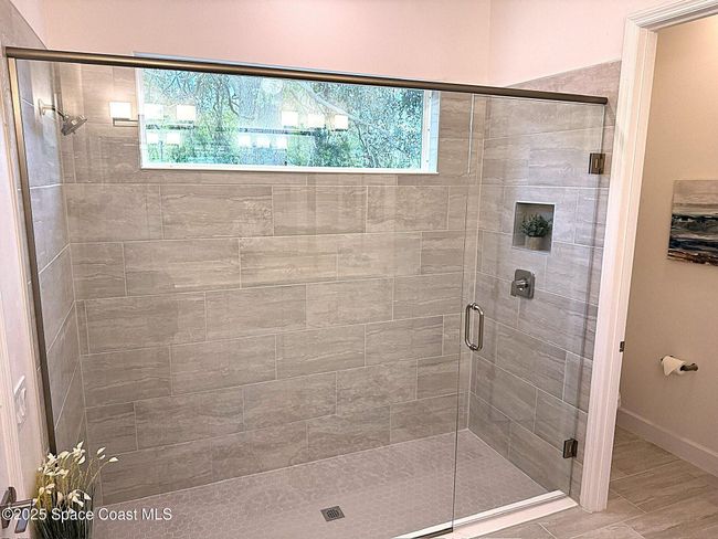 1055 Dolores Rd Ne, House other with 4 bedrooms, 2 bathrooms and null parking in Palm Bay FL | Image 15