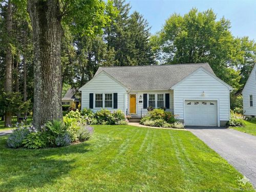 102 Fairview Ave, Kingston, NY, 12401-4200 | Card Image