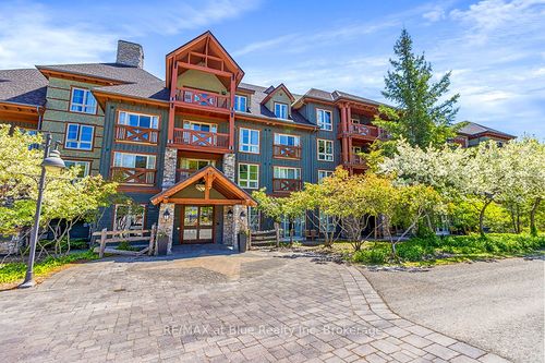 326-152 Jozo Weider Blvd, Blue Mountains, ON, L9Y0V2 | Card Image