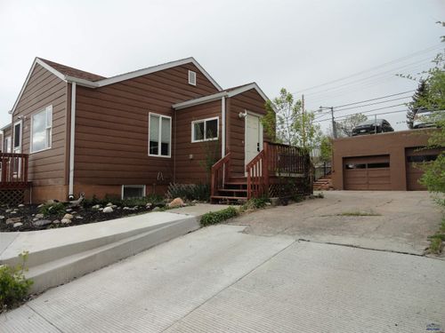 620 Saint Patrick St, Rapid City, SD, 57701-4650 | Card Image