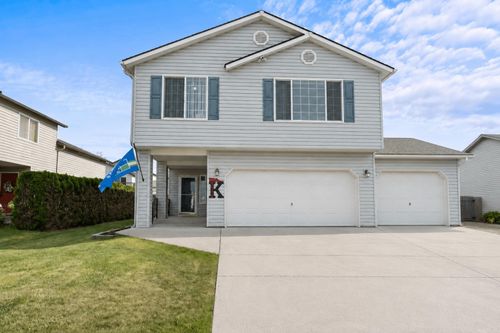 10113 W Raspberry Ave, Cheney, WA, 99004-9176 | Card Image