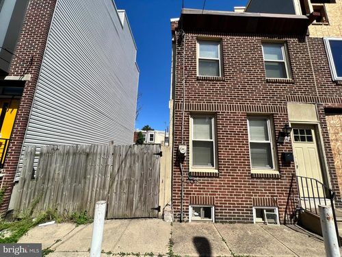 2654 Agate St, PHILADELPHIA, PA, 19125-2302 | Card Image