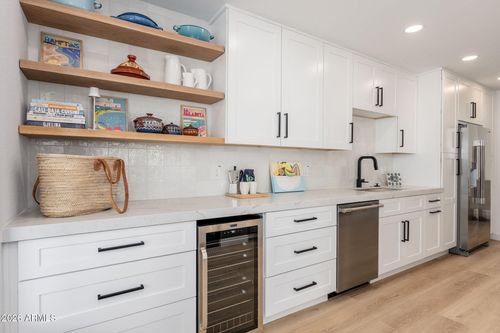 9255 N 100th Pl, Scottsdale, AZ, 85258-5677 | Card Image