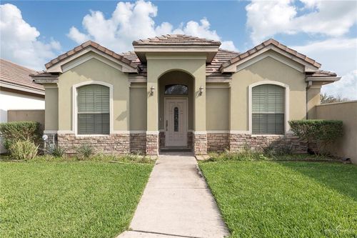 632 E Thornhill Ave, McAllen, TX, 78503-1543 | Card Image