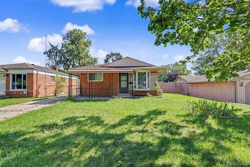 8968 Beatrice St, Livonia, MI, 48150-4002 | Card Image