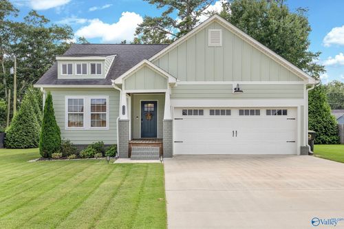 1850 Fox Meadow Trl, Cullman, AL, 35055-9493 | Card Image