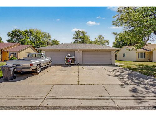 562 Jocelyn Dr, Loveland, CO, 80537-6141 | Card Image