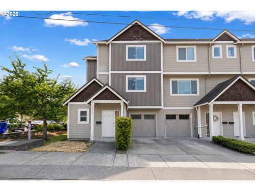 2607 Se 109th Ave, Portland, OR, 97266-1216 | Card Image