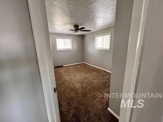 1818 E Terry St, House other with 6 bedrooms, 2 bathrooms and 4 parking in Pocatello ID | Image 13