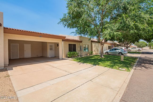 9106 N 68 Th Ln, Townhouse with 2 bedrooms, 2 bathrooms and null parking in Peoria AZ | Image 4