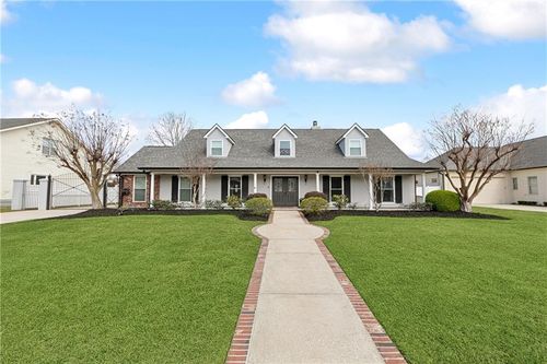 116 Primrose Dr, Belle Chasse, LA, 70037-4500 | Card Image