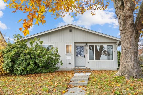 5402 Yakima Avenue, Tacoma, WA, 98408 | Card Image