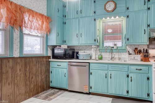 701 Pine St, Owosso, MI, 48867-1625 | Card Image