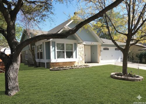 10402 Country Breeze, San Antonio, TX, 78240-4411 | Card Image