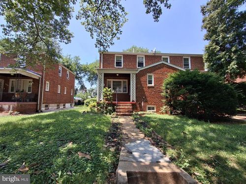 3906 Rosecrest Ave, BALTIMORE, MD, 21215-3427 | Card Image