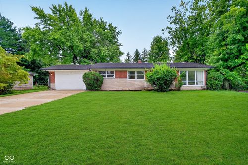289 W County Line, Greenwood, IN, 46142 | Card Image