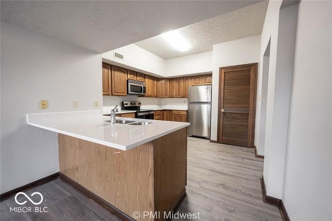 APT-1A - 3707 N Meridian St, Condo with 2 bedrooms, 2 bathrooms and null parking in Indianapolis IN | Image 21