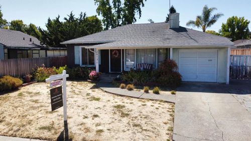 2013 Oregon Ave, Redwood City, CA, 94061-2507 | Card Image