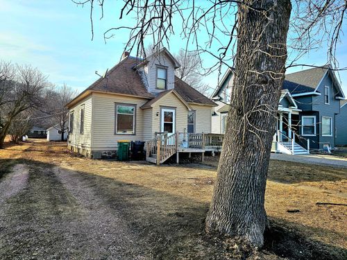 232 Fremont St S, Lake Benton, MN, 56149-1604 | Card Image