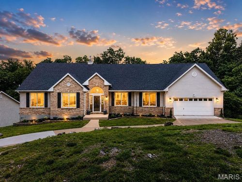 5032 Oak Bluff Dr, High Ridge, MO, 63049-1406 | Card Image