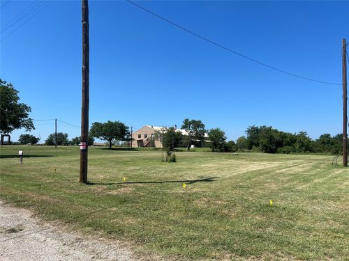 548 Depot St, Jacksboro, TX, 76458-2610 | Card Image