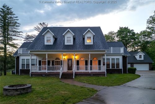 140 Morton Dr, Hamlin, WV, 25523-1103 | Card Image
