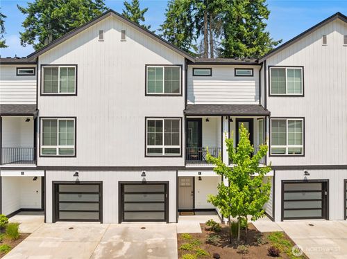 unit-c-18527 1st Ave Ne, Shoreline, WA, 98155-2152 | Card Image
