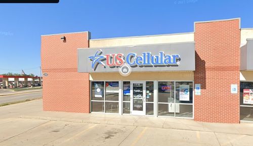 110-3350 7th Ave, Marion, IA, 52302-3760 | Card Image