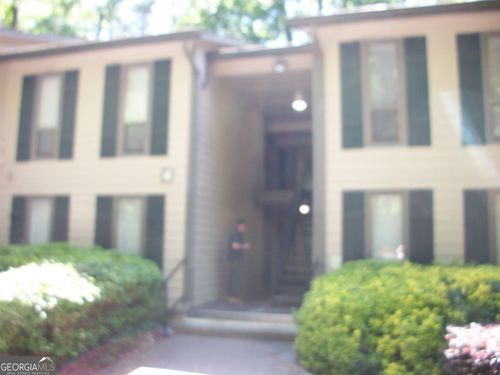 2a-9400 Roberts Dr, Atlanta, GA, 30350-6323 | Card Image