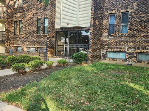 apt-16-2149 Country Club Dr, Woodridge, IL, 60517-3013 | Card Image