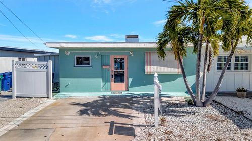 23 Seaside Ct, HOLMES BEACH, FL, 34217-1545 | Card Image