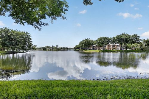 18k-2361 Nw 96th Ter, Pembroke Pines, FL, 33024-3044 | Card Image