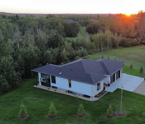 #7 420064 Range Road 262, Rural Ponoka County, AB, T4J0B3 | Card Image