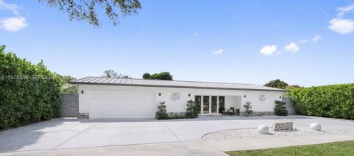 1140 N Douglas Rd, Pembroke Pines, FL, 33024 | Card Image