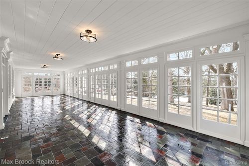 1200 Orchard Ridge Rd, Bloomfield Hills, MI, 48304-2645 | Card Image