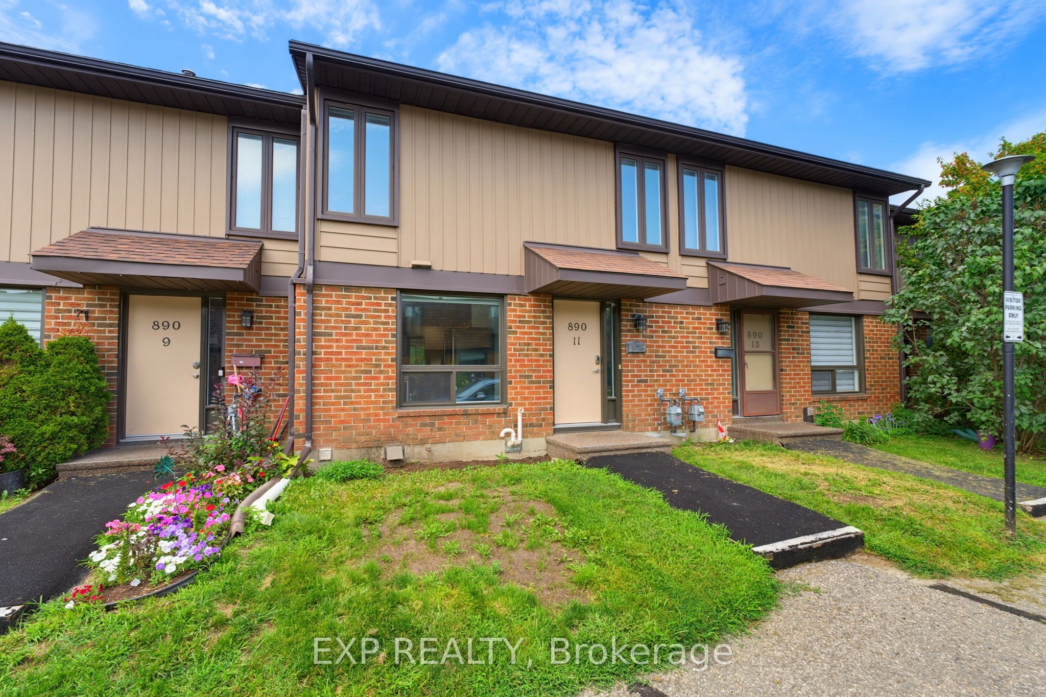 Residential Lease in Hunt Club - Windsor Park Village and Area 4