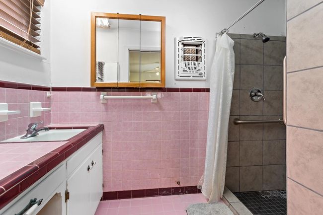 715 Highway 326 S, House other with 3 bedrooms, 2 bathrooms and null parking in Sour Lake TX | Image 10