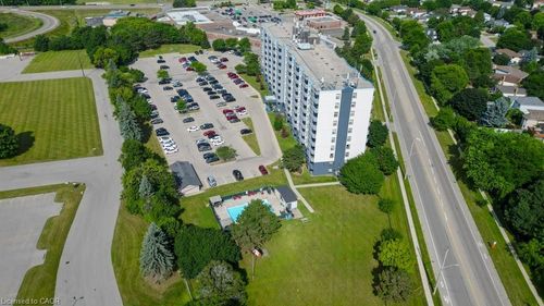 115-200 Jamieson Pky, Cambridge, ON, N3C4B5 | Card Image